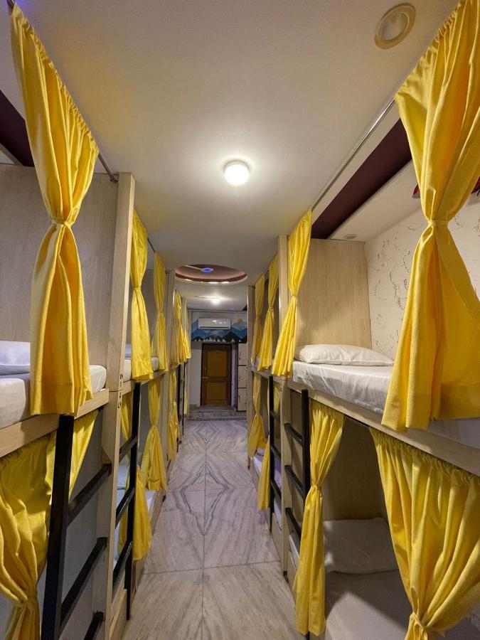 Travel Monkey Hostel آغْرا المظهر الخارجي الصورة